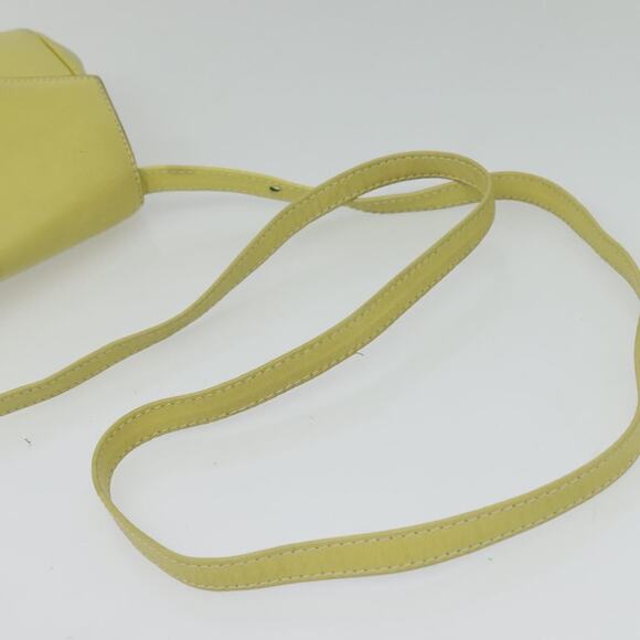 CELINE Shoulder Bag Leather Yellow Gold - Picture 7 of 13